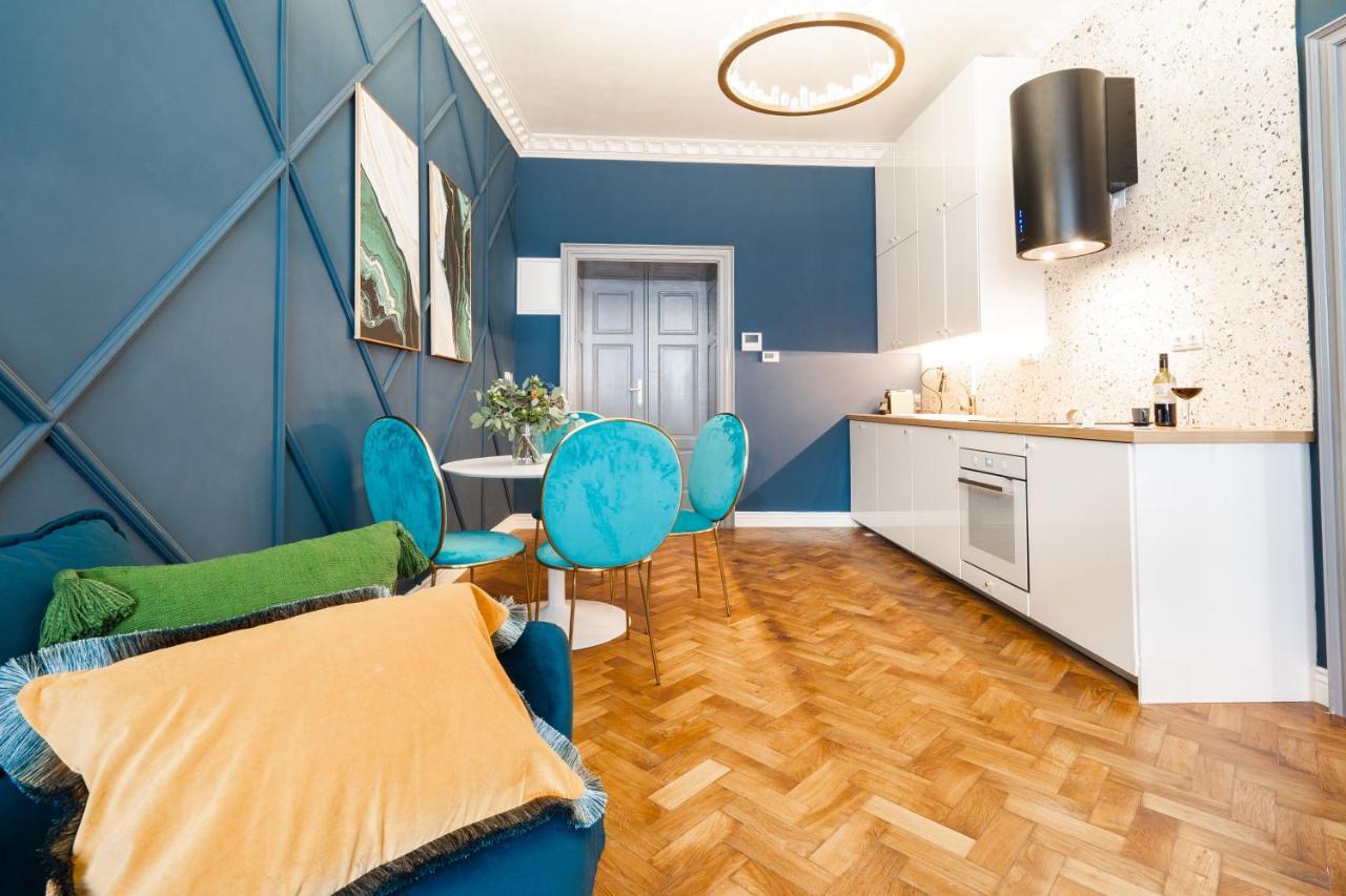 Charles Bridge Suite By Riverside — Photos 3